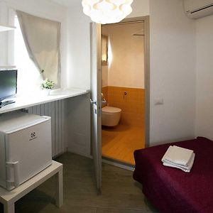 Single Room Private Bathroom